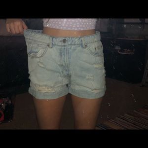Forever 21 jean shorts w/ rips